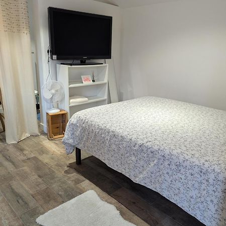 Chambre California Ондр Экстерьер фото